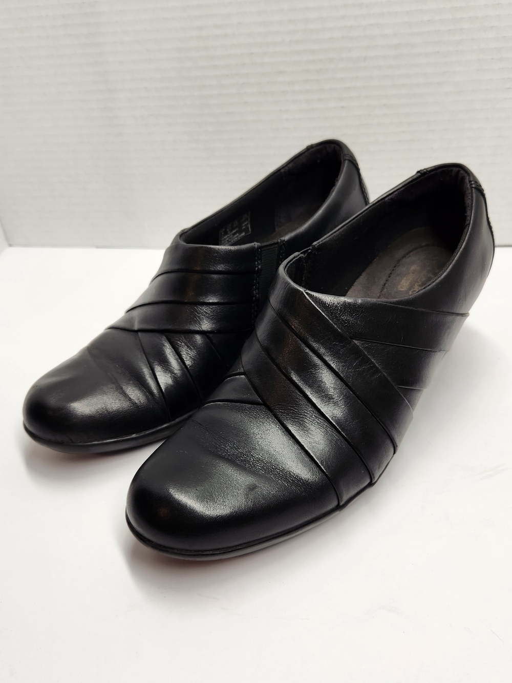 Clarks Slip‎ On Boots Booties